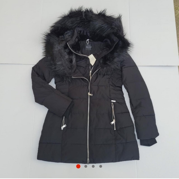 **ISO**Wanted* GUESS Yoko puffer coat with sweetheart faux fur shorter inner li… - Picture 12 of 14